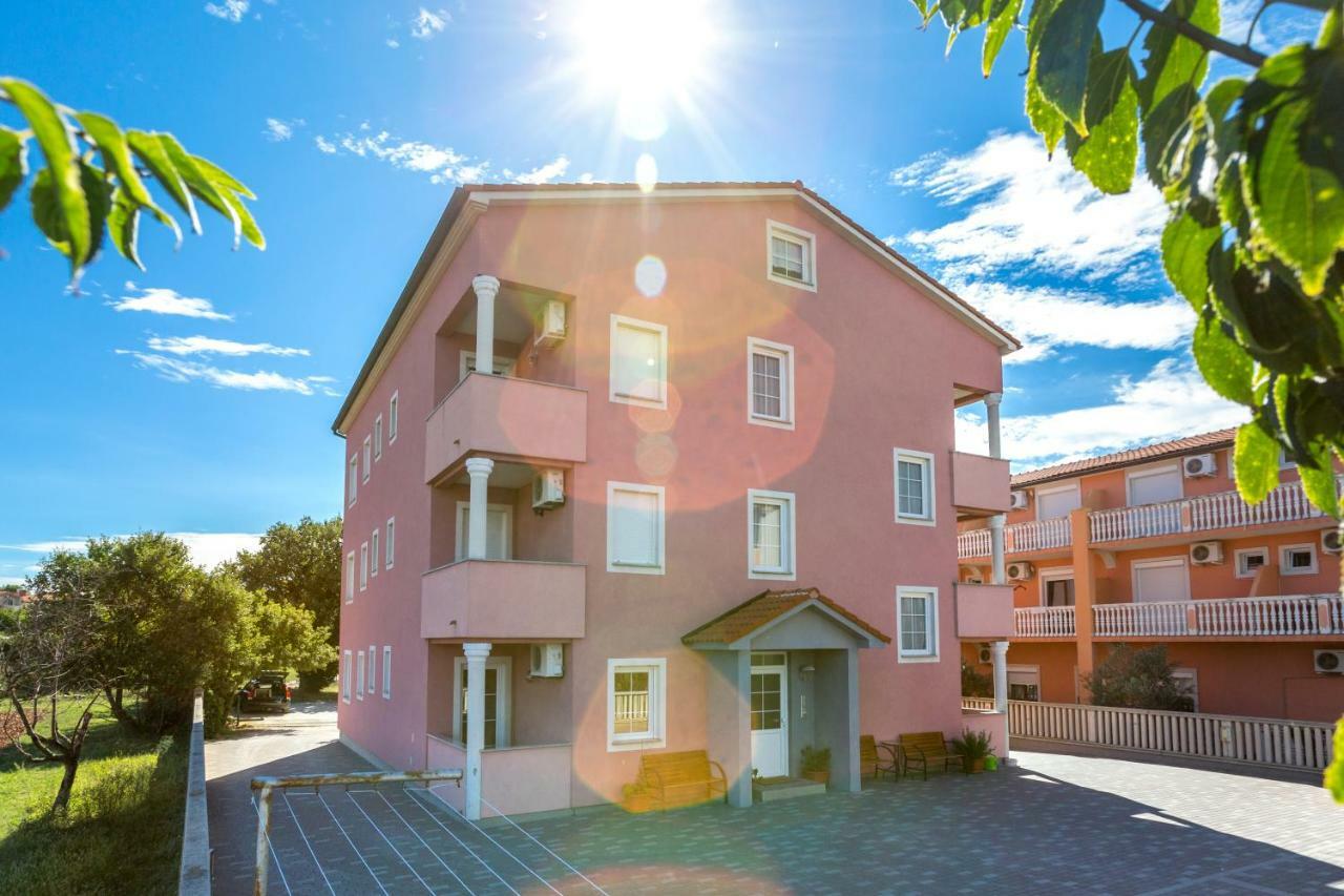 מדולין Apartmani Diana מראה חיצוני תמונה